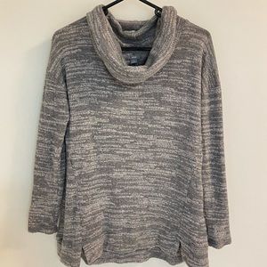 Athleta sweater